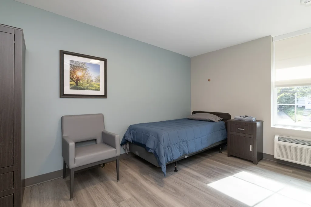 ERM_Enlightened-Recovery-Facility-28_Zach.webp